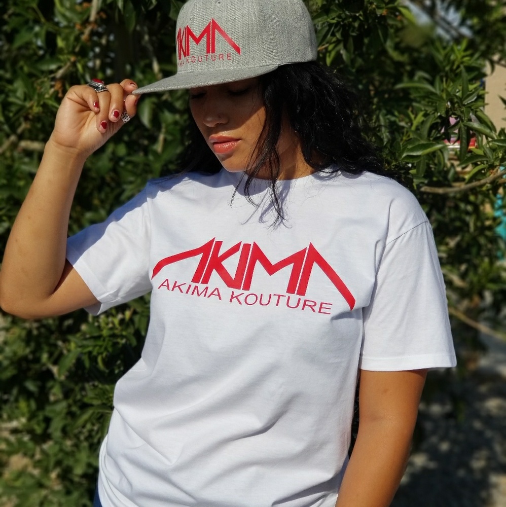 AKIMA KOUTURE T-SHIRT W/ RED